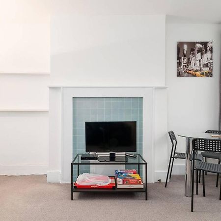 Guestready - Modern 2-Bed For 4 In Golders Green! London Exterior photo